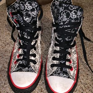 Red black and white skull Converse